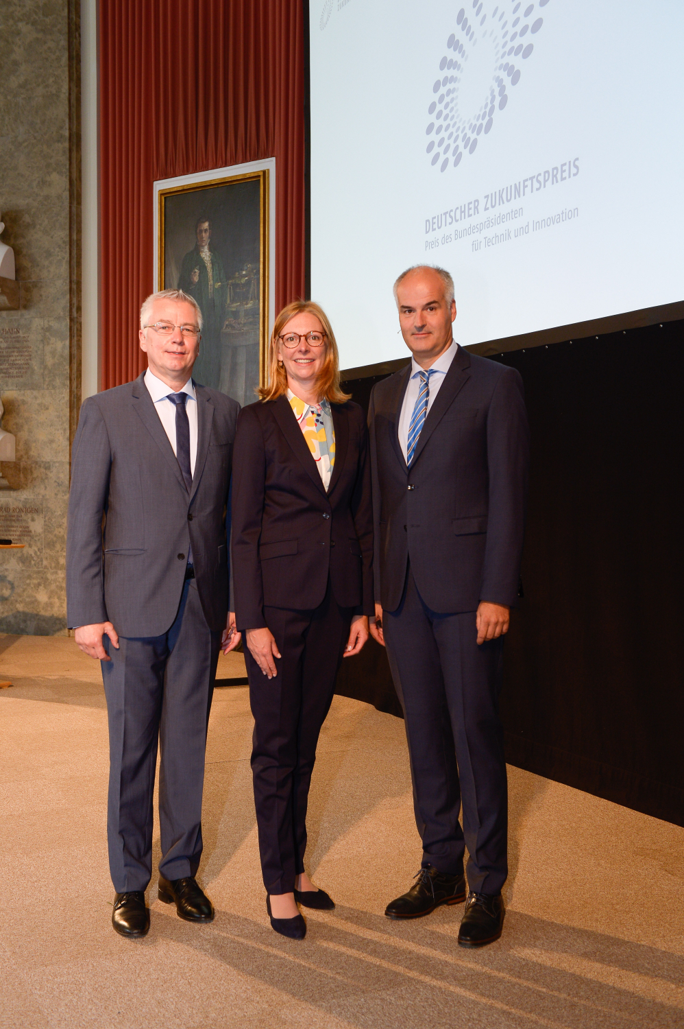 (v.l.n.r.) Prof. Dr. rer. nat. Walter Leitner, Dr. rer. nat. Berit Stange, Dr. rer. nat. Christoph Gürtler